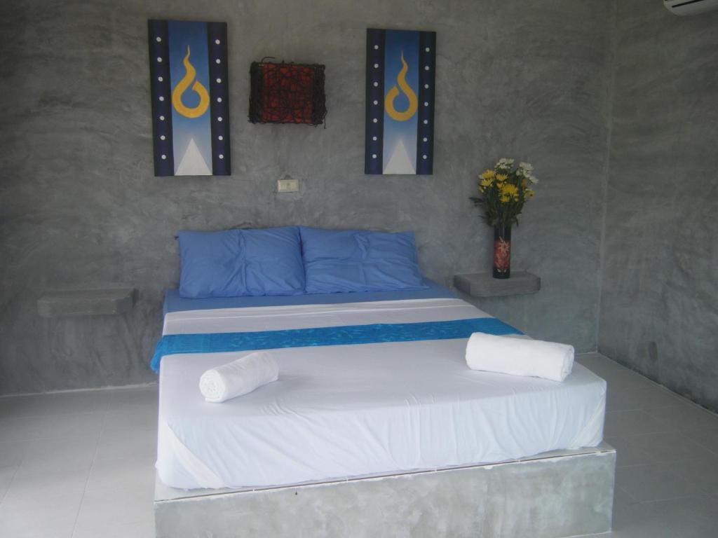 The Blue Parrot Hotel Ko Pha Ngan Quarto foto