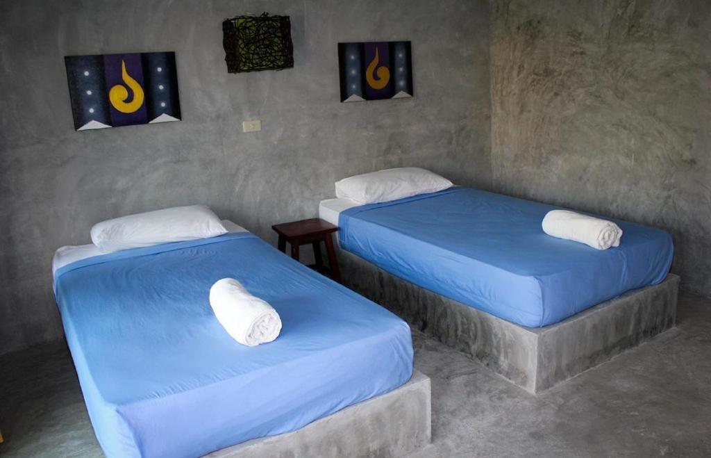 The Blue Parrot Hotel Ko Pha Ngan Quarto foto